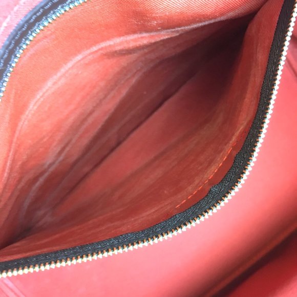 Greenwich Duffle Top Handle Overnight Travel Bag - Picture 11 of 12